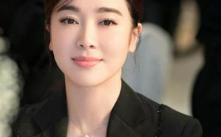 揭秘杨紫琼：不凡人生与演艺成就一览