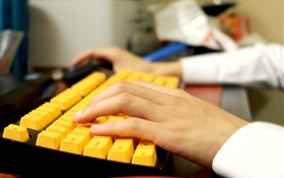 德国石荷州去微软化：80%公务电脑全面迁移至开源软件 1年节省超1.2亿