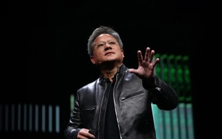 NVIDIA显卡已有定位监控 黄仁勋回应：不会远程控制更不会自毁