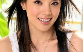 李佳璇：才华与美貌并存的实力派演员