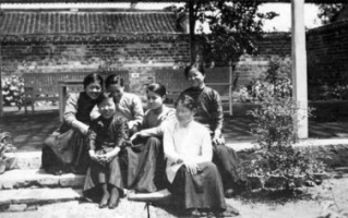 金陵十三钗真实历史揭秘-南京大屠杀中的英勇与坚韧