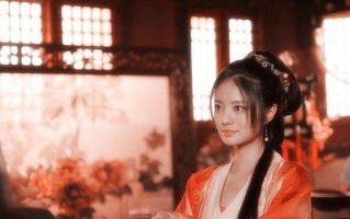 李师师的三重魅力，港版谢宁演绎下的经典角色解析