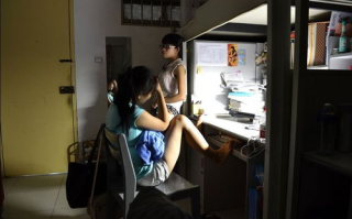 女生宿舍安全与和谐环境构建-校园生活指南