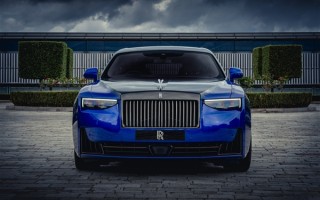 游戏爱好者狂喜 劳斯莱斯发布Black Badge古思特高定版：怀旧像素风