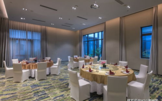 外出就餐技巧,健康饮食-享受美食的同时保持健康