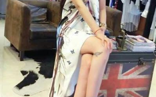 住在楼下的老板娘，温馨邻里情的见证-社区生活点滴记录
