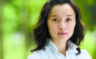 邬靖靖：才华与美貌并重的实力演员
