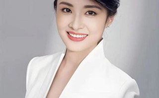 演员刘洁：才华与美貌并重的实力派