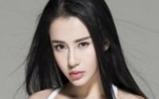 母其弥雅：才华与美貌的完美融合