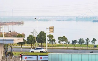 小米智能家电工厂实拍：有草坪、湖景 整洁的不像工厂