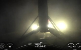 SpaceX猎鹰火箭助推器成功回收550次！82％都在船上