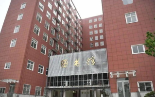 成人学院教育模式与课程设置解析-如何选择最适合自己的学习路径