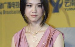 汤唯父亲回应女儿在韩多次获奖-喜悦与期望之情溢于言表