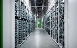 再不用卡车运硬盘了！中国未来网络带宽120万兆、1.6小时传输72TB