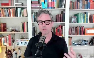 AI 效率提升：产品经理如何用 AI 驱动开发?