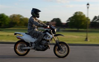 电动自行车限速25km/h！清华教授又一次建议放开禁限摩：应把选择权还给大家