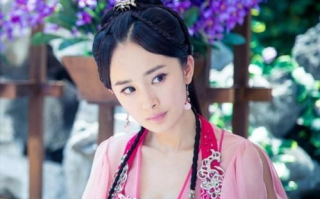 杨幂主演电视剧盘点：2025年人气小花旦的精彩演绎