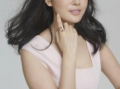 吕夏：才华与美貌并存的演艺圈新星