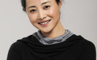 张少华：揭秘这位低调明星的年龄与个人生活