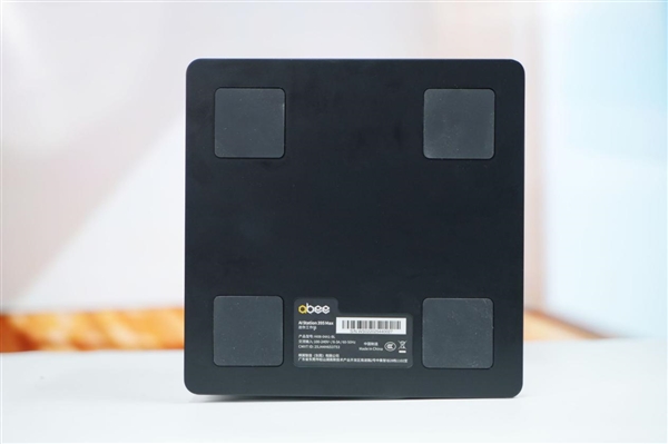 全球首个液冷迷你机！abee AI Station 395 Max工作站图赏-第11张图片-佛山资讯网