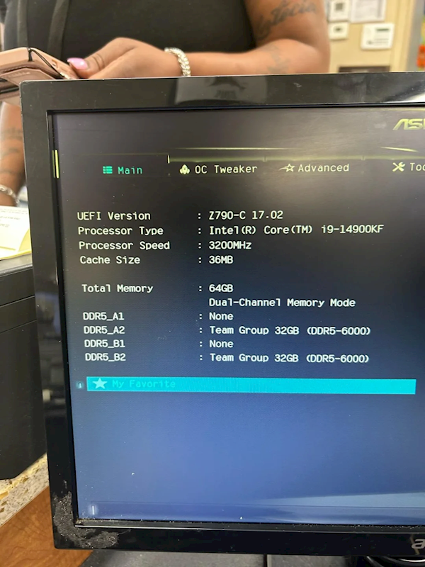 超级捡漏!14900KS+64GB高端主机4200元拿下 其实值2万-第2张图片-佛山资讯网 超级捡漏!14900KS+64GB高端主机4200元拿下 其实值2万-第2张图片-佛山资讯网