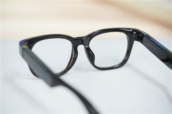 苹果首款智能眼镜Apple Glasses明年发布：无显示屏 类似Meta、小米-第2张图片-佛山资讯网