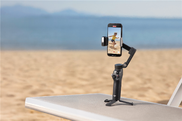 华为、苹果手机好搭子 大疆 Osmo Mobile 8 斩获双榜首 双十二到手价仅 599 元起-第6张图片-佛山资讯网
