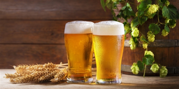 4人喝近120瓶啤酒惊到老板 网友：切勿贪杯-第1张图片-佛山资讯网