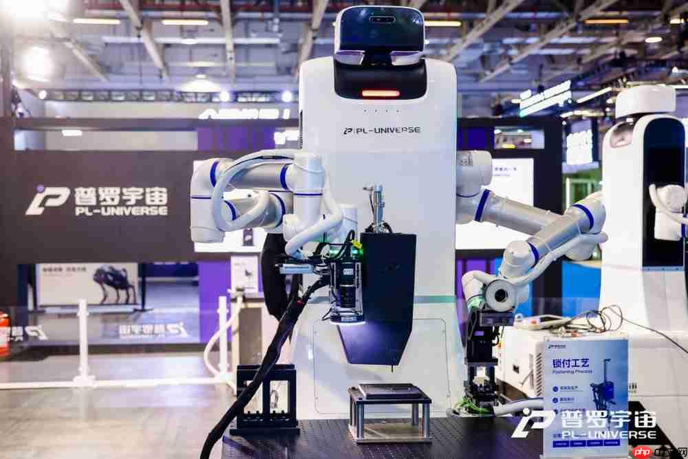具身智能驱动柔性制造，普罗宇宙AIE2025展示工业新范式-第2张图片-佛山资讯网