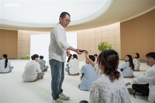 徕芬回应发布会撞景《周处除三害》灵修场面：与电影无关 2023年就用过-第2张图片-佛山资讯网