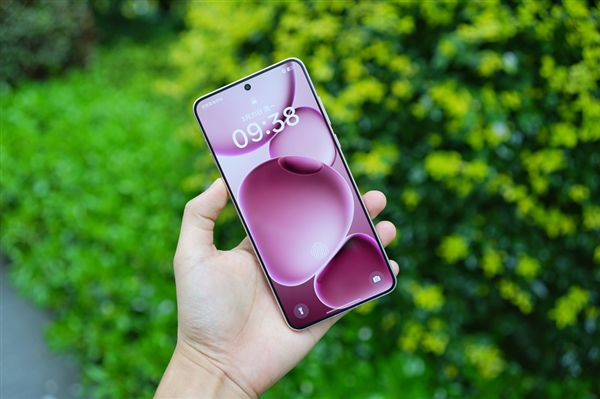 首款骁龙8E5双潜望旗舰来了!OPPO Find X9 Ultra明年Q1见-第1张图片-佛山资讯网 首款骁龙8E5双潜望旗舰来了!OPPO Find X9 Ultra明年Q1见-第1张图片-佛山资讯网
