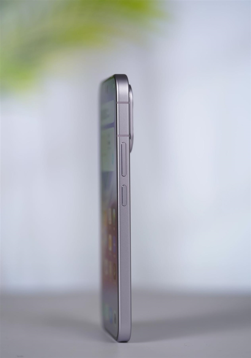 无感握持、出片惊艳！vivo S50首发全面评测：颜值与实力并存的全能旗舰-第9张图片-佛山资讯网