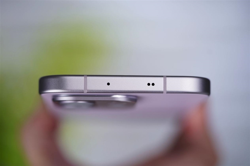 无感握持、出片惊艳！vivo S50首发全面评测：颜值与实力并存的全能旗舰-第7张图片-佛山资讯网