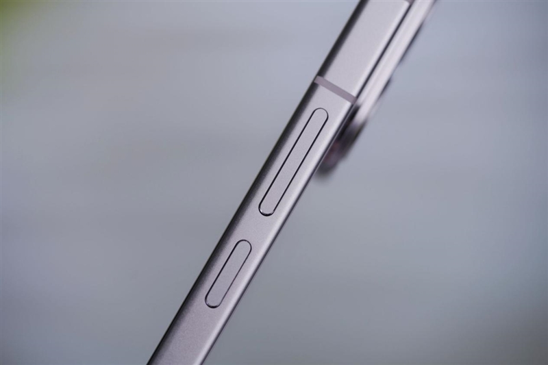 无感握持、出片惊艳！vivo S50首发全面评测：颜值与实力并存的全能旗舰-第10张图片-佛山资讯网