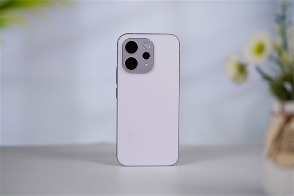 全新纱缎光刻工艺！vivo S50图赏-第8张图片-佛山资讯网