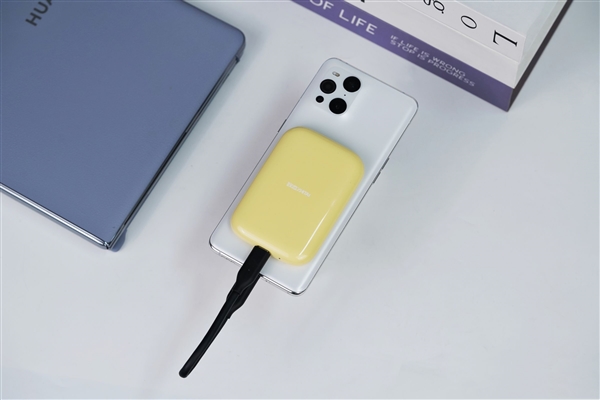 可磁吸绝配iPhone!长江存储致态灵潮流版移动SSD 2TB图赏-第3张图片-佛山资讯网 可磁吸绝配iPhone!长江存储致态灵潮流版移动SSD 2TB图赏-第3张图片-佛山资讯网