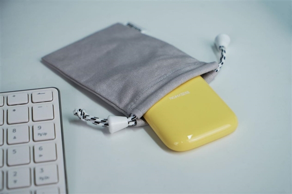 可磁吸绝配iPhone!长江存储致态灵潮流版移动SSD 2TB图赏-第9张图片-佛山资讯网 可磁吸绝配iPhone!长江存储致态灵潮流版移动SSD 2TB图赏-第9张图片-佛山资讯网