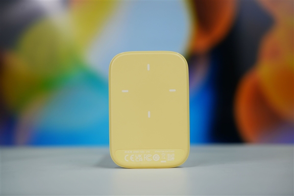 可磁吸绝配iPhone!长江存储致态灵潮流版移动SSD 2TB图赏-第12张图片-佛山资讯网 可磁吸绝配iPhone!长江存储致态灵潮流版移动SSD 2TB图赏-第12张图片-佛山资讯网