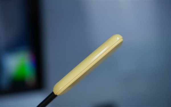 可磁吸绝配iPhone!长江存储致态灵潮流版移动SSD 2TB图赏-第19张图片-佛山资讯网 可磁吸绝配iPhone!长江存储致态灵潮流版移动SSD 2TB图赏-第19张图片-佛山资讯网