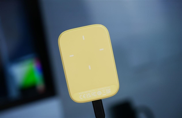 可磁吸绝配iPhone!长江存储致态灵潮流版移动SSD 2TB图赏-第18张图片-佛山资讯网 可磁吸绝配iPhone!长江存储致态灵潮流版移动SSD 2TB图赏-第18张图片-佛山资讯网