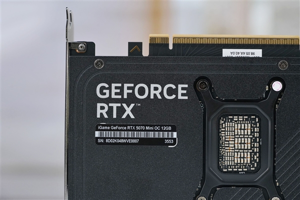 ITX性能小钢炮！七彩虹RTX 5070 Mini OC 12GB图赏-第22张图片-佛山资讯网
