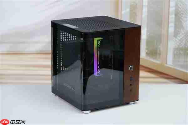 ITX性能小钢炮!七彩虹RTX 5070 Mini OC 12GB图赏-第1张图片-佛山资讯网 ITX性能小钢炮!七彩虹RTX 5070 Mini OC 12GB图赏-第1张图片-佛山资讯网