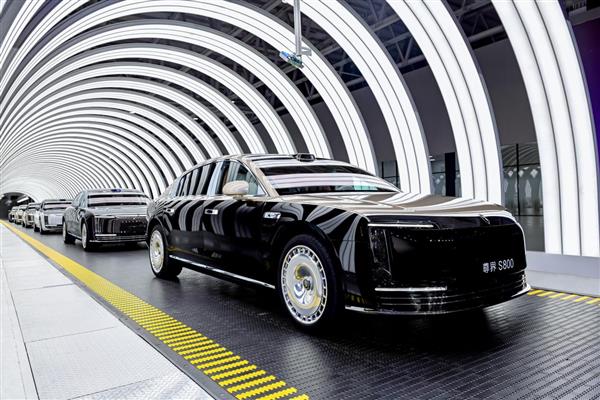 尊界S800万台下线 中国品牌站稳百万级豪华市场新起点-第4张图片-佛山资讯网 尊界S800万台下线 中国品牌站稳百万级豪华市场新起点-第4张图片-佛山资讯网