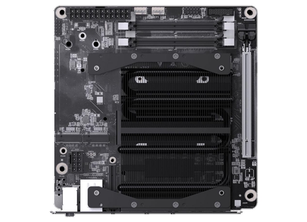 铭凡推出BD895i SE MoDT主板：集成锐龙9 8945HX、售价近3000元-第4张图片-佛山资讯网