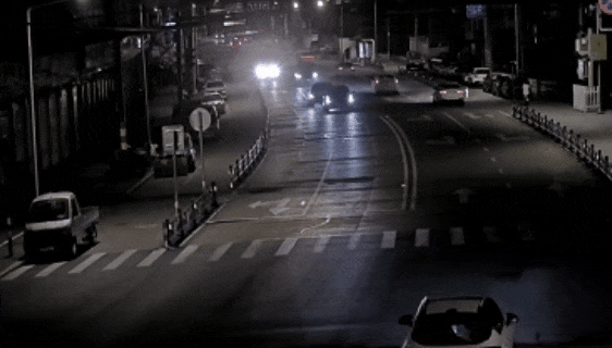 两男子路怒后斗气追逐穿插别车：危险驾驶 双双获刑-第3张图片-佛山资讯网