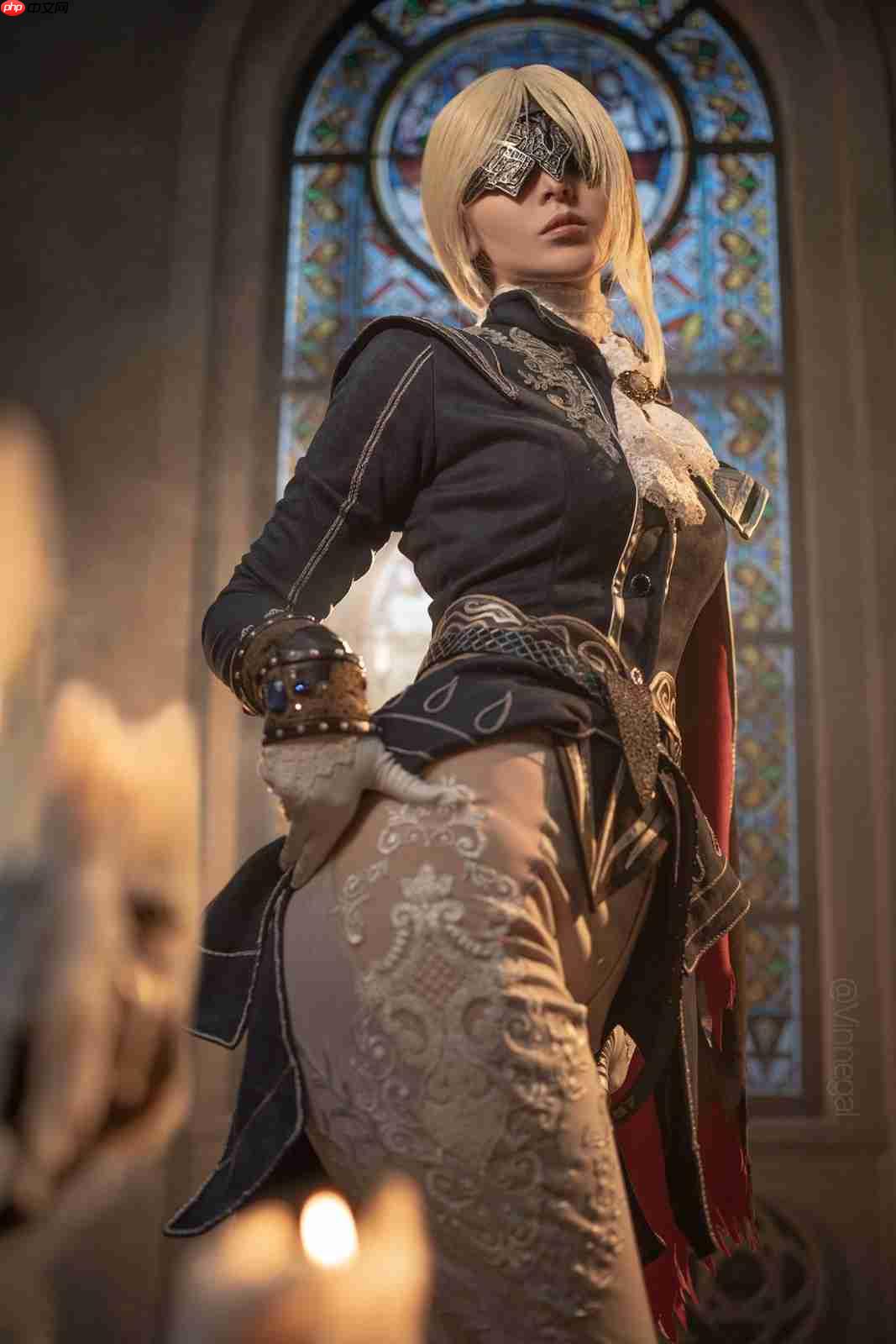 《艾尔登法环：黑夜君临》修女绝美Cos！纤细腰肢很性感-第2张图片-佛山资讯网