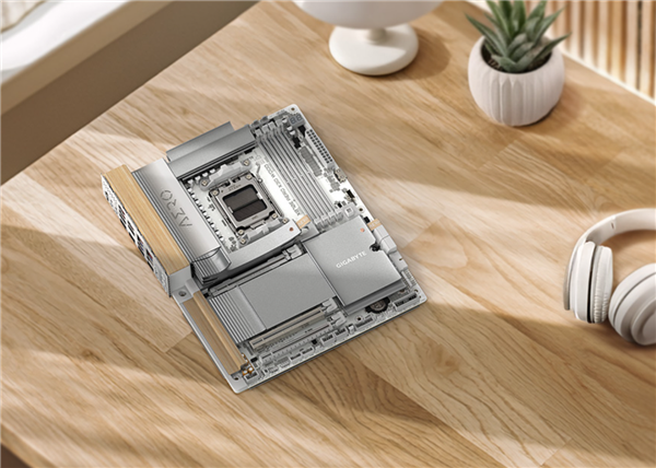主板用上木头、皮革:技嘉X870E AERO X3D WOOD开售!定价3999元-第6张图片-佛山资讯网 主板用上木头、皮革:技嘉X870E AERO X3D WOOD开售!定价3999元-第6张图片-佛山资讯网
