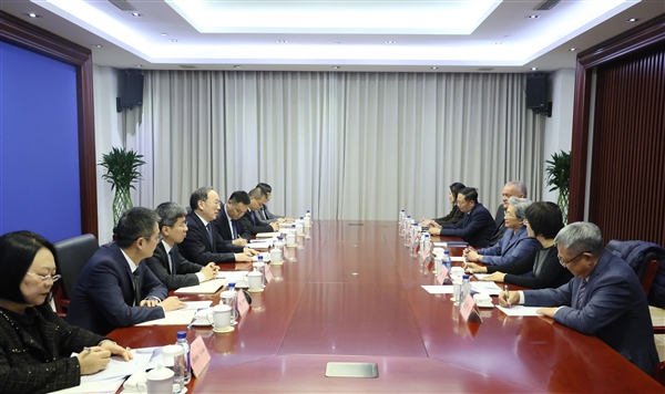 工信部部长会见AMD CEO苏姿丰:希望继续深耕中国市场-第1张图片-佛山资讯网 工信部部长会见AMD CEO苏姿丰:希望继续深耕中国市场-第1张图片-佛山资讯网