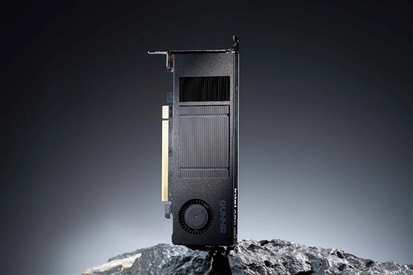 全金属外壳 帅爆!蓝戟发布单风扇迷你版Intel锐炫Pro B50专业显卡-第3张图片-佛山资讯网 全金属外壳 帅爆!蓝戟发布单风扇迷你版Intel锐炫Pro B50专业显卡-第3张图片-佛山资讯网