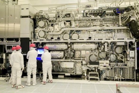 全球最先进!Intel安装首套二代High-NA EUV:为14A铺平道路-第1张图片-佛山资讯网 全球最先进!Intel安装首套二代High-NA EUV:为14A铺平道路-第1张图片-佛山资讯网